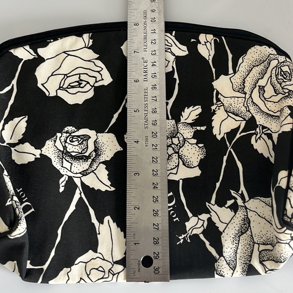 🤍Vintage Rare🖤 Christian Dior Cosmetic Bag Roses Print Black and White - Picture 6 of 12